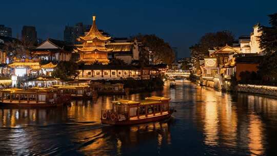 南京夫子庙秦淮河夜景繁华古风视频