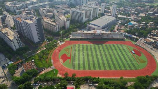 航拍厦门华侨大学风光