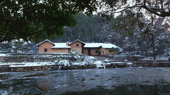 湖南韶山毛泽东故居罕见雪景实拍