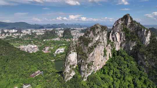 广西桂林城市航拍喀斯特峰林自然风光