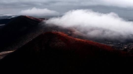 俄罗斯托尔巴赫的火山