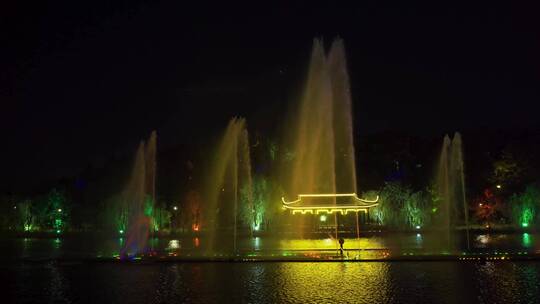 4K江南古镇夜景旅游喷泉