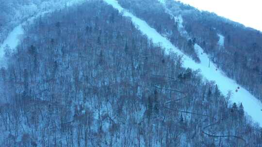 航拍黑龙江亚布力滑雪场冬季风光