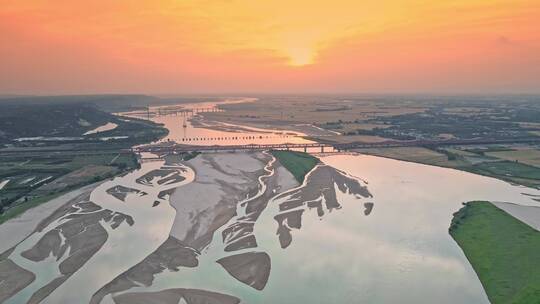 航拍黄河日出夕阳 黄河铁路大桥视频素材模板下载