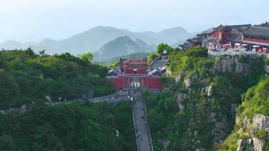 泰山风景区 南天门 玉皇顶 泰山老奶奶