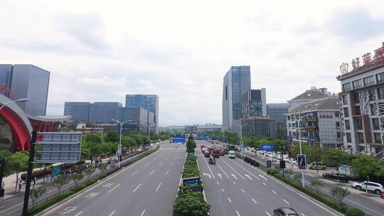 20200609义乌国际商贸城客运中心站前道路延时03