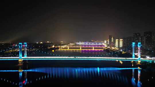 航拍湖北襄阳夜景凤雏大桥夜景