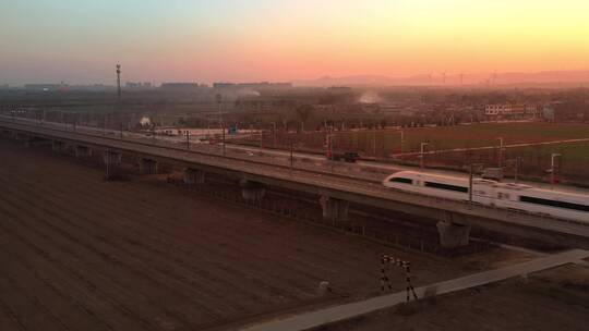 航拍中国高铁夕阳