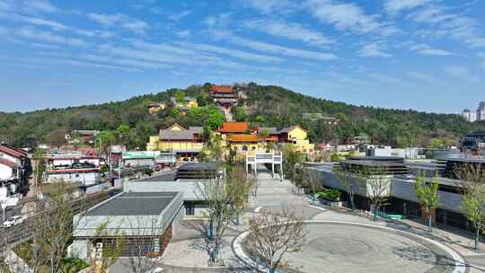 航拍春天云龙湖风景区兴化禅寺,徐州寺庙