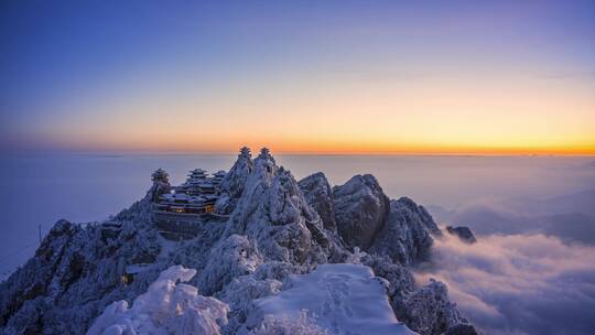 老君山雪景云海