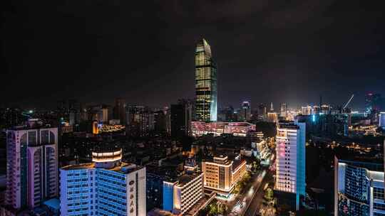 云南昆明最高建筑恒隆广场夜景车流延时