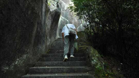 新昌大佛寺内的各种长廊，过道