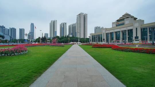 广西南宁民族大道街景