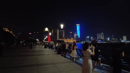 上海南京东路外滩外白渡桥黄浦区夜景4K实拍