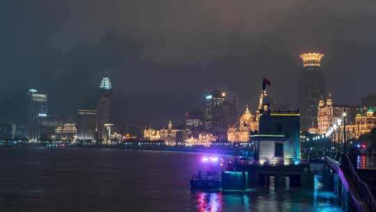 延时上海外滩夜景莲花大楼素材