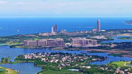 海南三亚海棠湾后海渔村治愈蔚蓝色海岸线