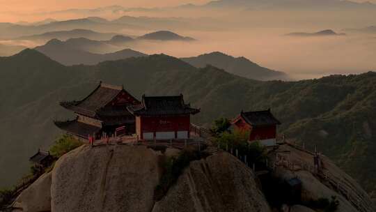 航拍驻马店泌阳铜山风景区