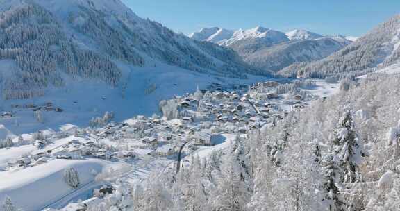 雪域高山森林景观航拍