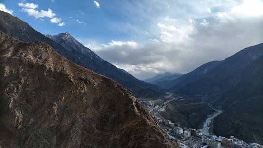 西藏丙察察山川雪山航拍