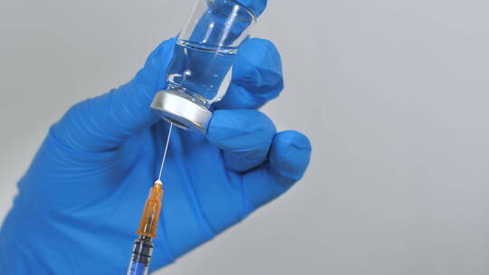 打疫苗打针预防疾病