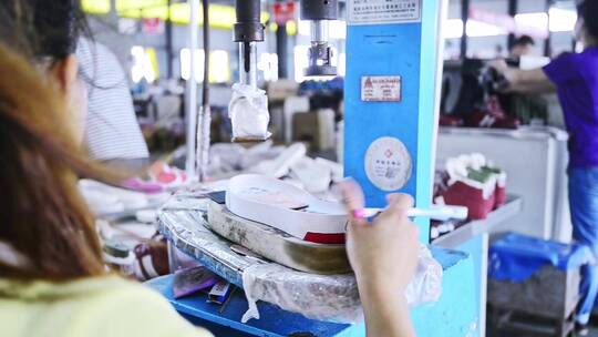 运动鞋厂工厂场景视频素材模板下载
