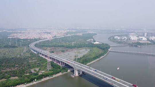 城市公路车流交通航拍