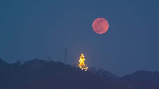 重庆大金鹰月亮升起
