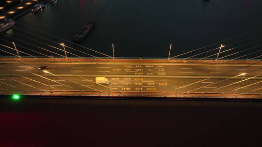 2022上海疫情空荡的杨浦大桥视频素材模板下载