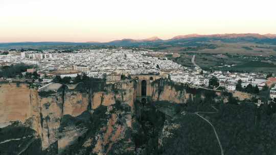 Ronda，Puente Nuevo，S