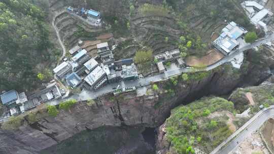 4K航拍河南新乡市太行山郭亮挂壁公路风景