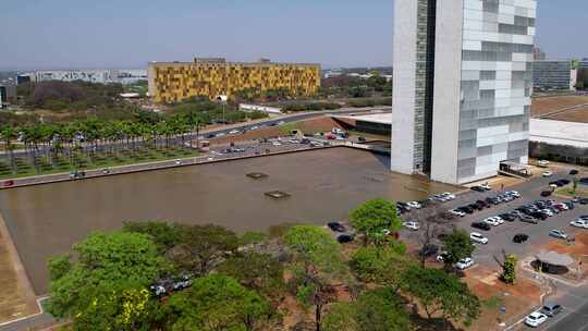 巴西巴西利亚市中心国会大厦的空中景观。加利福尼亚市中心的城市景观