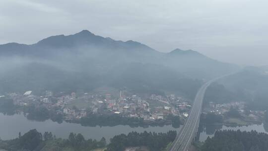 雨后农村最美生态乡村振兴农村自然山水风景