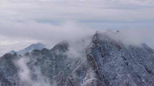 高山雪后云海航拍