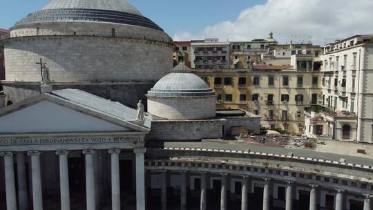 意大利那不勒斯无人机拍摄的俯瞰广场