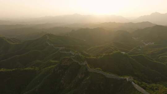 中国万里长城日出