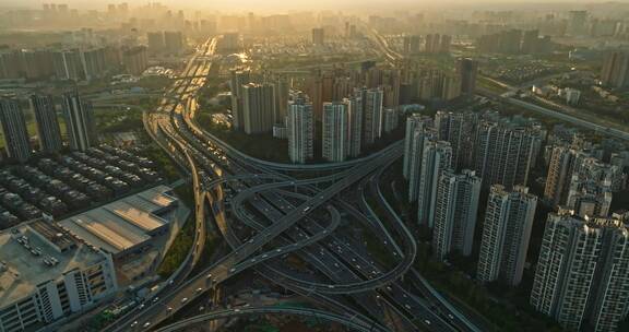 航拍夕阳下成都全景夏日傍晚城市景观天际线