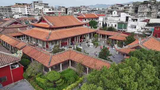 广东潮州古城开元寺航拍城市街景风光