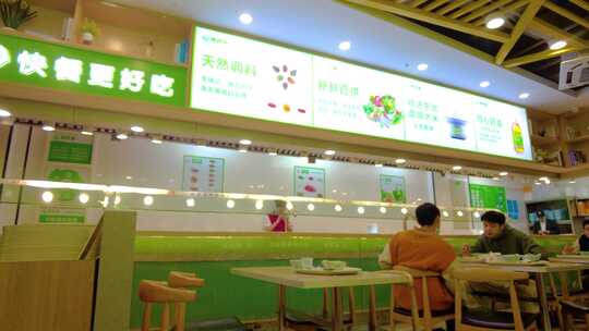 顺旺基快餐店顾客就餐人流延时视频素材模板下载