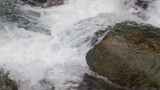 清澈河水河流水源水流溪流溪水