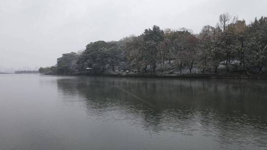 西湖宝石山雪景拍摄素材