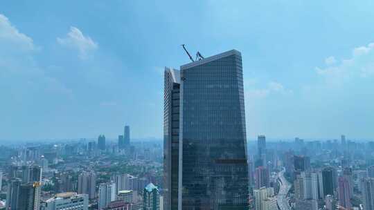 上海市静安区延安西路静安嘉里中心高楼大厦