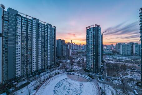 北京冬至节气城市中心晚霞
