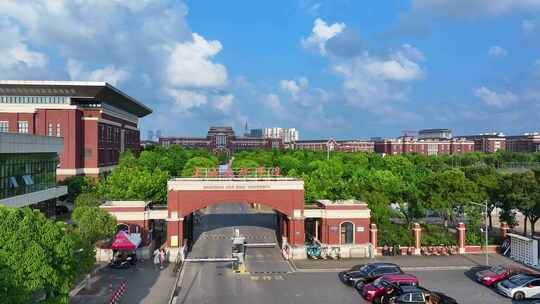 航拍上海临港 临港新片区  上海建桥学院