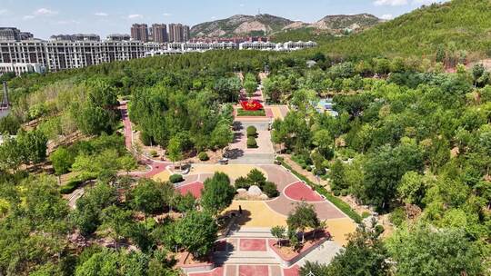 中国梦/城市公园鸟瞰全景