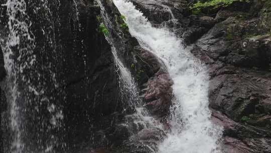 瀑布山泉水 溪流 小河 生命源泉