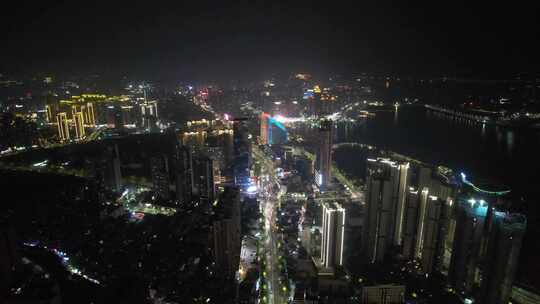 航拍广东湛江城市夜景交通