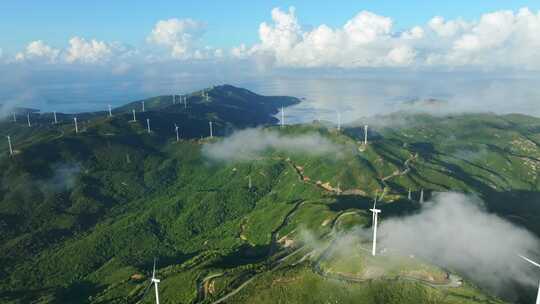 广东上川岛海岛风车山日出风力发电清洁能源