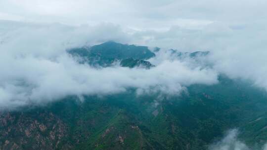 航拍山顶云海延时