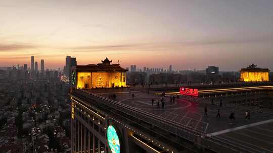 万家丽广场楼顶日落夕阳打卡