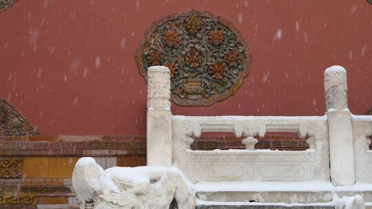 大雪中的北京故宫一角